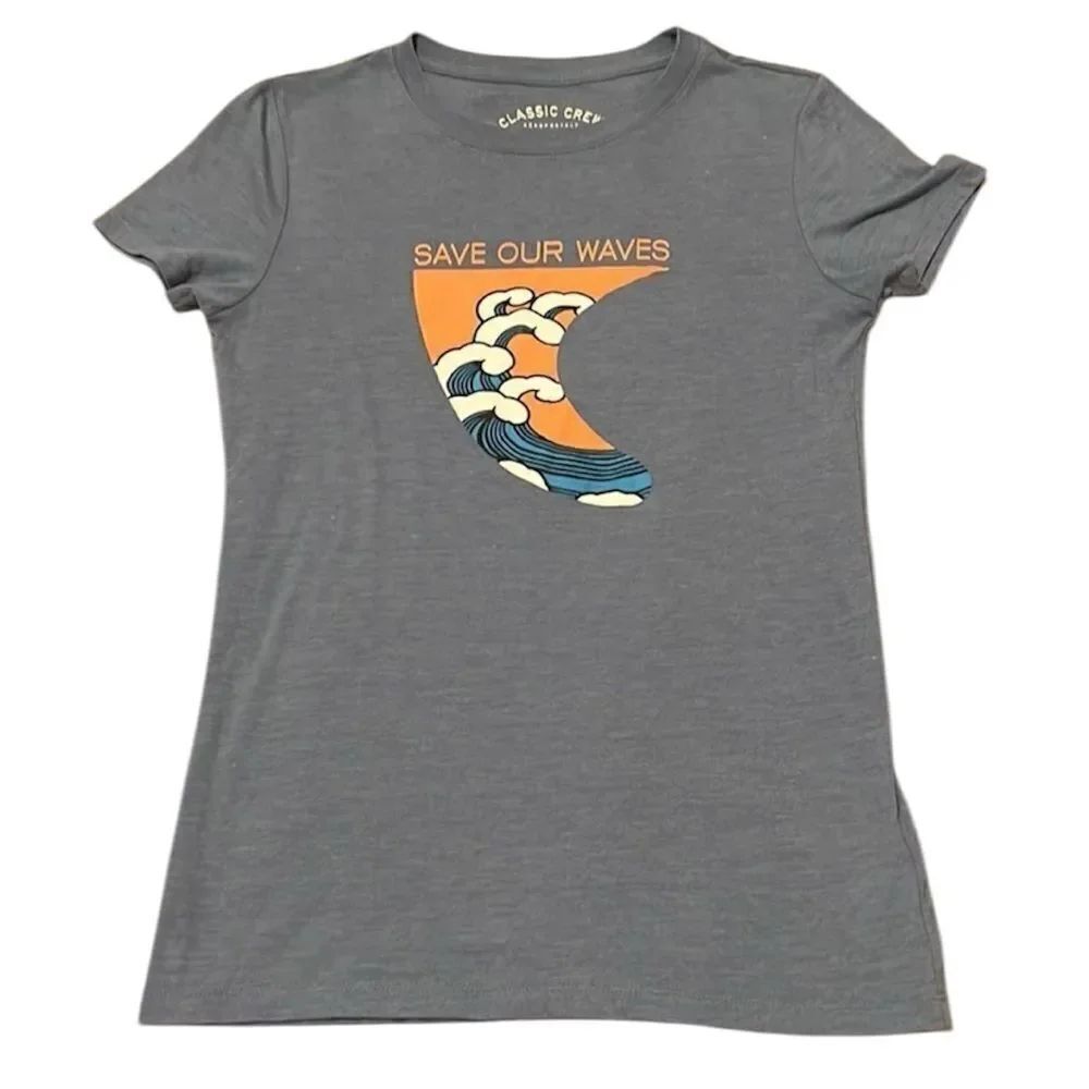 NWOT Aeropostale classic crew size M short sleeve Save the Waves T-shirt